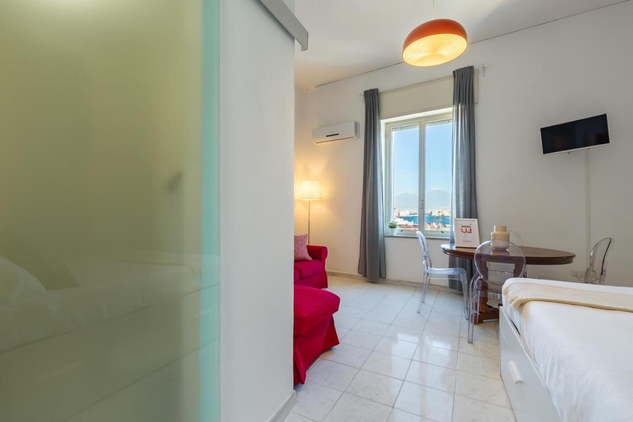 Seaview Apartment In Posillipo By Wonderful Italy ペスキエーラ・デル・ガルダ エクステリア 写真